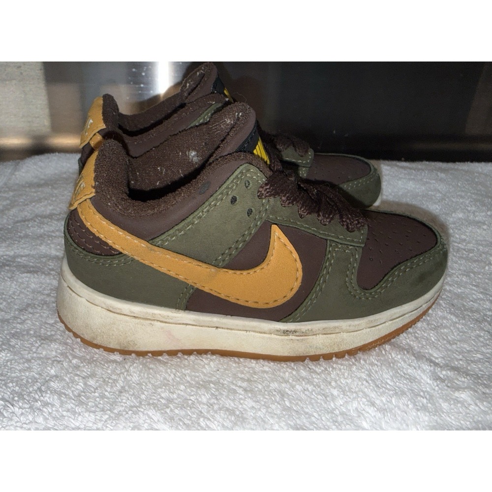Nike‎ Dunk Low Dusty Olive Sneakers Child Size 11.5 C **please Read